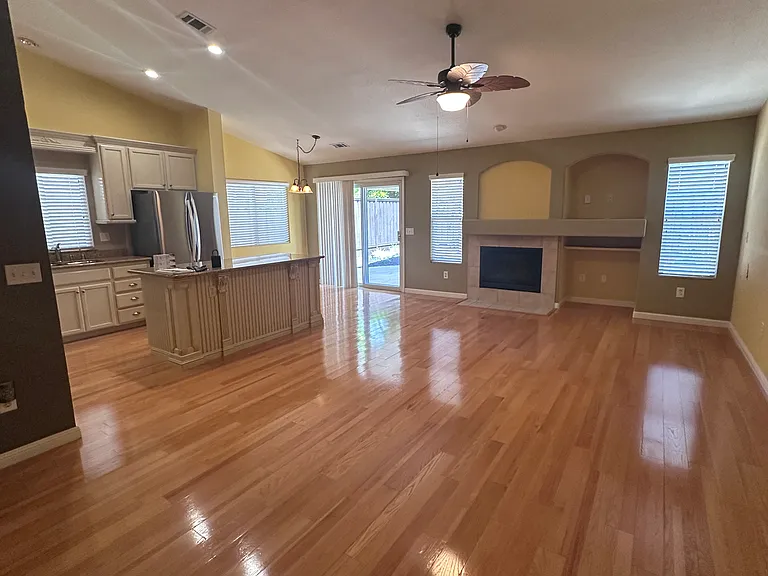 2451 Martin Anthony Ct — Photo 3