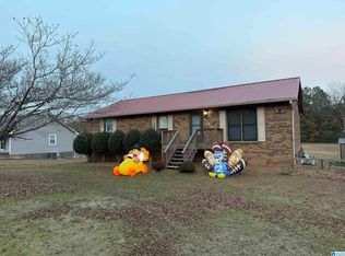 1712 White Dr, Bessemer, AL 35023