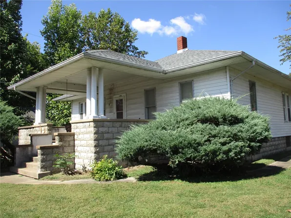 310 W Pine St, Percy, IL 62272