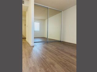 7622 Katella Ave APT 240, Stanton, CA 90680