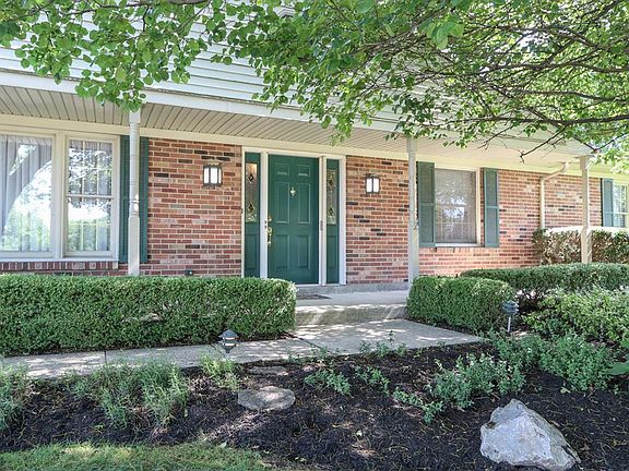 2nd image of 215 Marbrook Dr