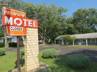 NE Catawba, Pt Clinton, OH 43452