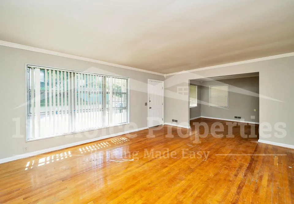 1708 Decatur Avenue Birmingham, AL 35208 - 1 — Photo 3