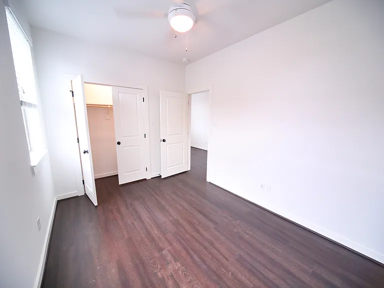 3519 S Hills Ave — Photo 18