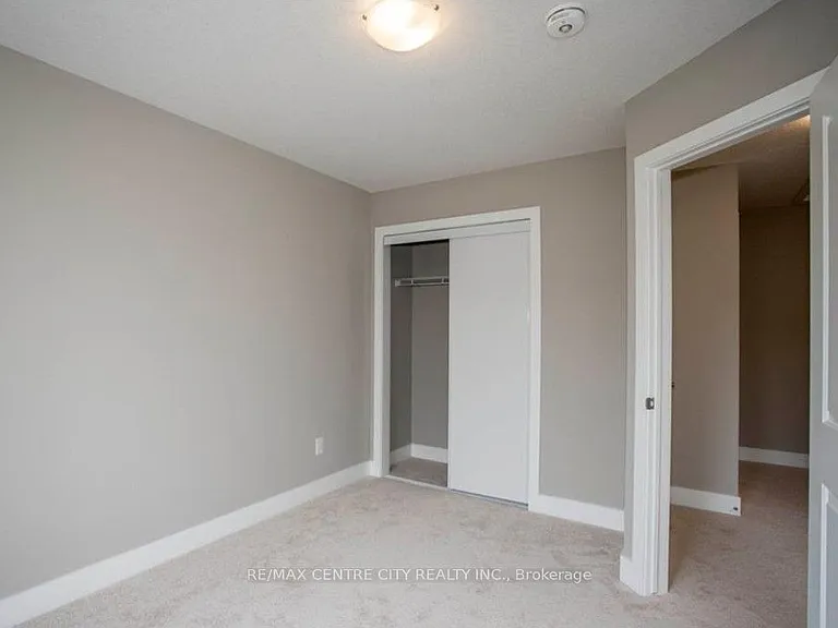2070 Meadowgate Blvd #37 — Photo 16