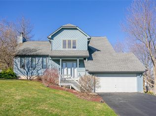 149 Weiland Woods Ln, Rochester, NY 14626