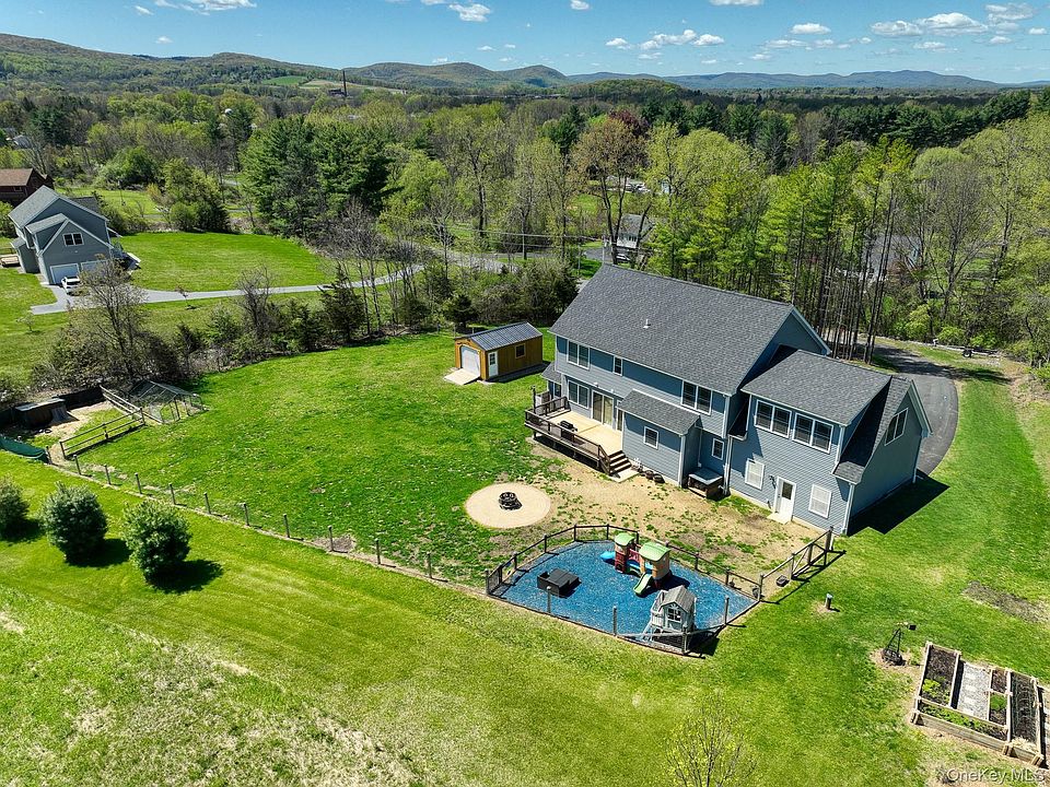 1st image of 83 Lime Ridge Road