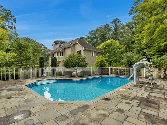 80 Norwich Salem Road