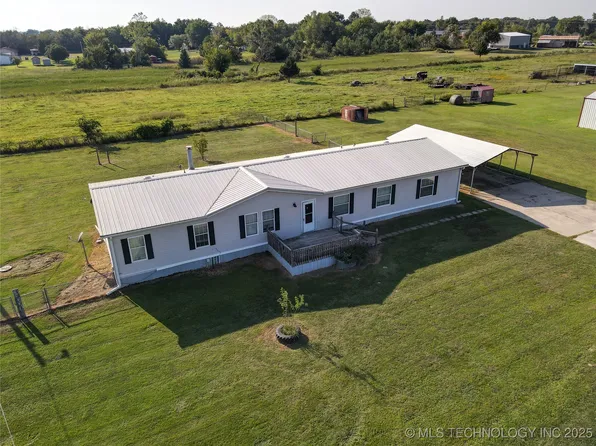 850 Pecan Ln, Eufaula, OK 74432