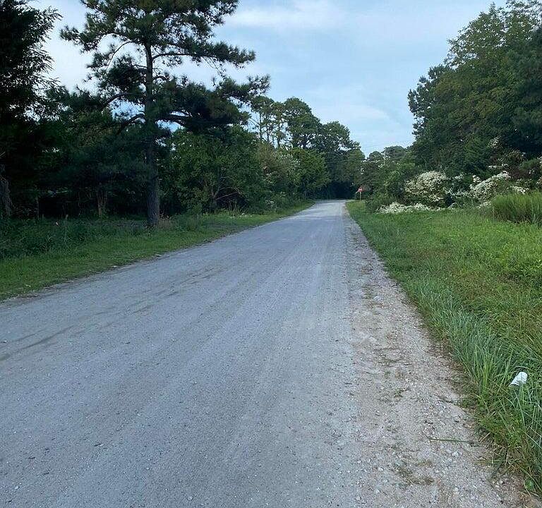 2nd image of 154 Ware Creek Road