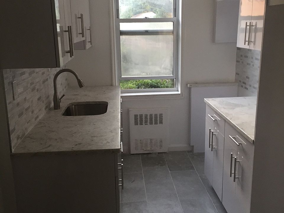 1st image of 169 Bronx River Rd #R55r