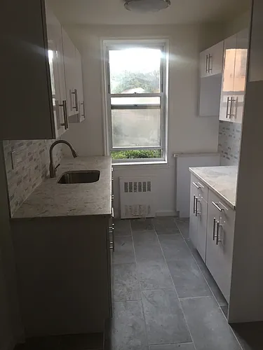 169 Bronx River Rd #R55R Photo 1