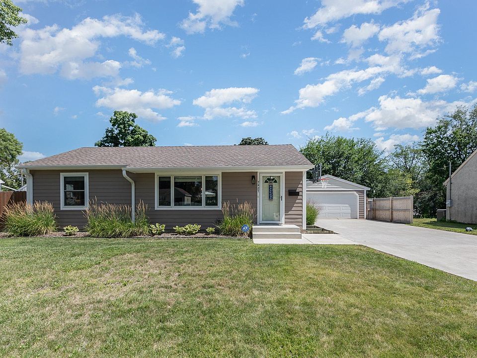 7427 10th Ave S, Richfield, MN 55423 Zillow