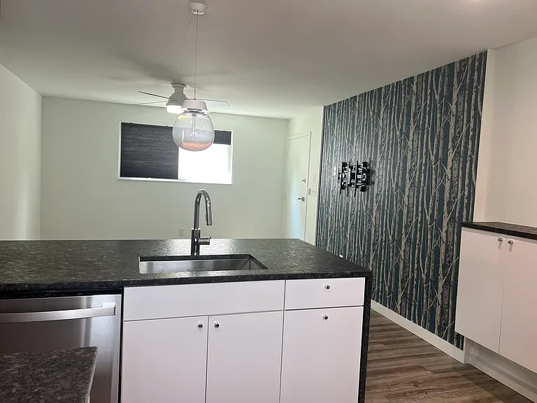 4711 Osgood St #4 — Photo 9