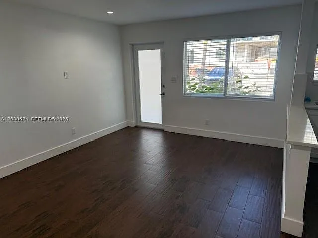 2006 Calais Dr #1 — Photo 11