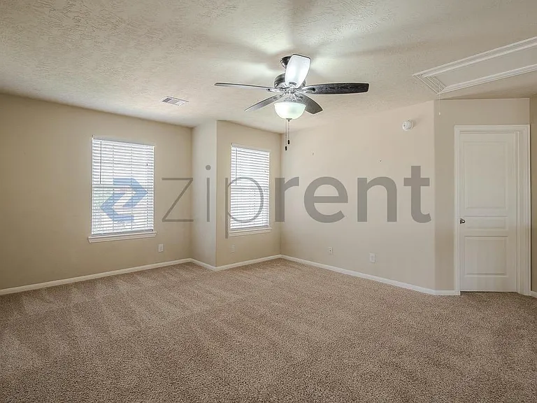 3029 Cambridge Meadows Ln — Photo 18