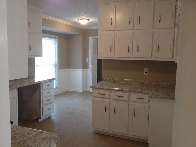 3 bed, 2095 sqft, $1,795 — Photo 4