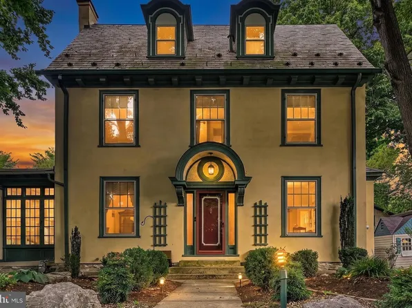 3 E High St, Lebanon, PA 17042