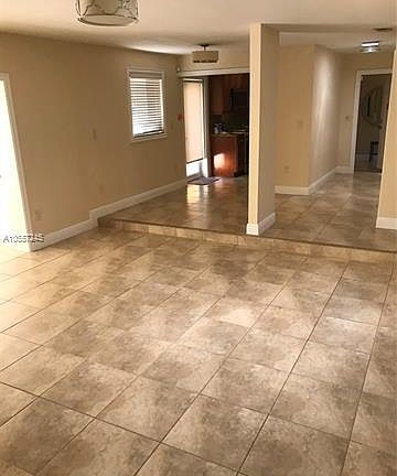 3rd image of 824 Benevento Ave