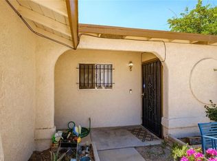 16403 Seneca Rd, Victorville, CA 92395