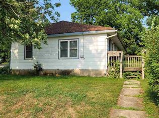 1043 Keep St, Darlington, WI 53530