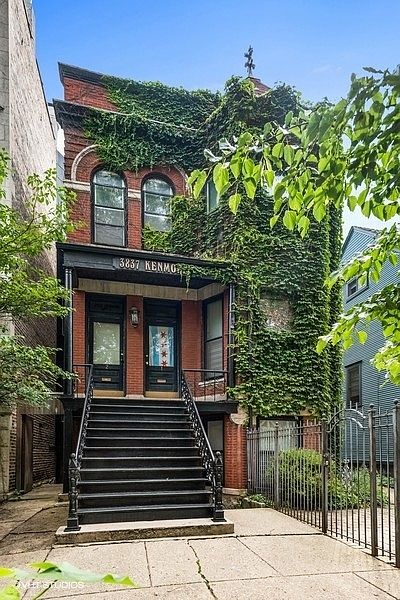 1st image of 3837 N Kenmore Ave