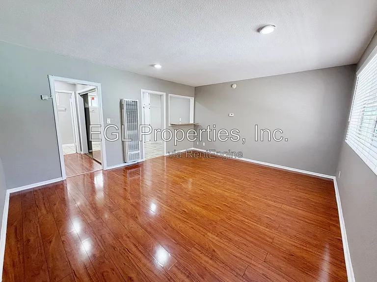 5916-5922 Carlton Way/1555 N. Bronson — Photo 10
