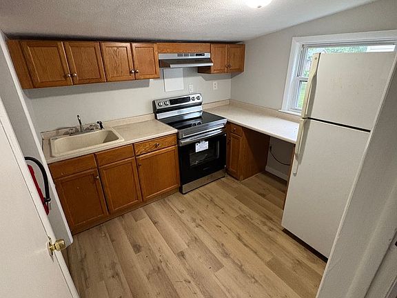 2nd image of 267 Brodhead Ave APT 2