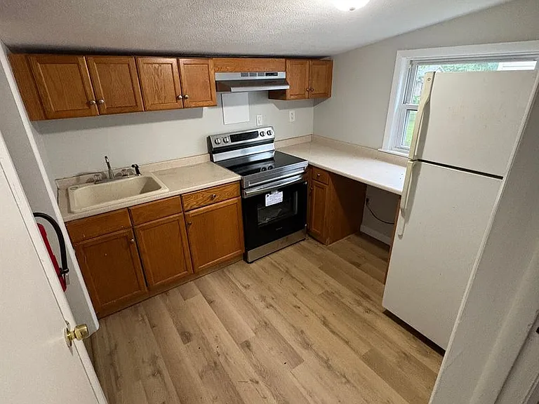 267 Brodhead Ave — Photo 2