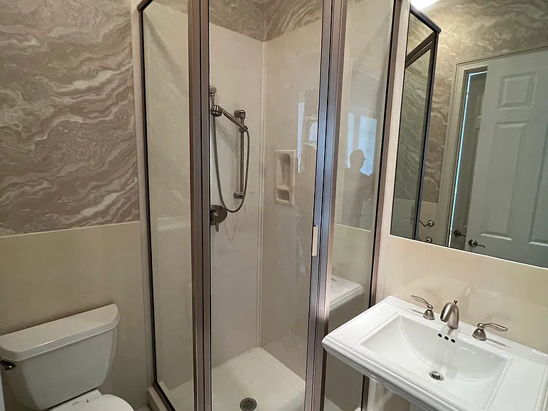 100 Factory Creek Ct — Photo 15