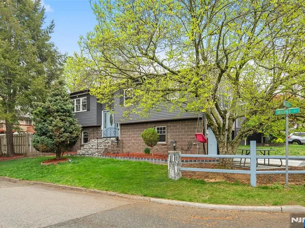 84 Westwood Blvd, Westwood, NJ 07675