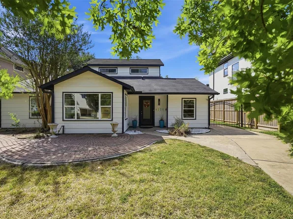 4521 Maple St, Bellaire, TX 77401