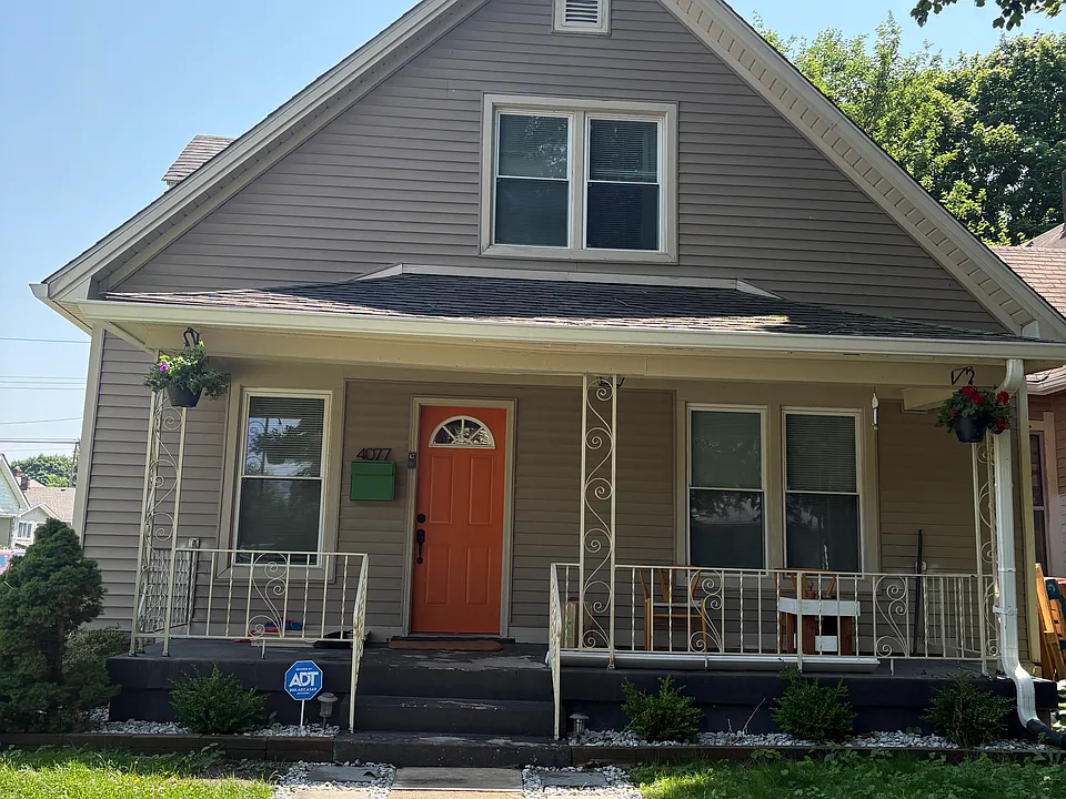 4077 Cornelius Ave