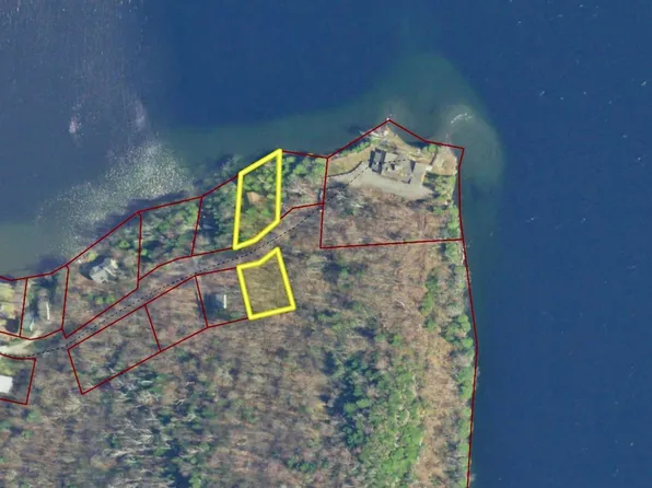 705 Wayeeses Shore, Morgan, VT 05853