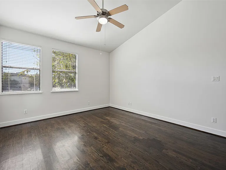 1023 Bonner St #1023 — Photo 12