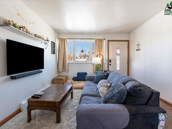 fairbanks-alaska-2083492924 picture