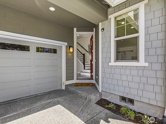 2nd image of 7430 NE 202nd Place