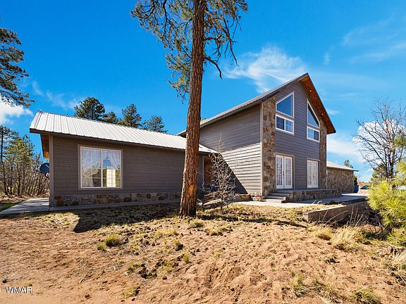 2nd image of 1234 Turkey Hill Rd