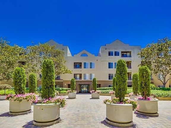 2nd image of 3550 Lebon Dr Unit 6113