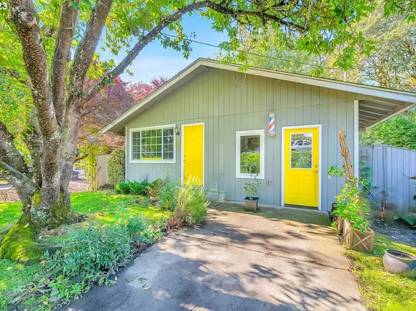 265 S 12th St, Saint Helens, OR 97051