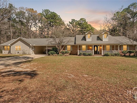 3rd image of 560 Log Landing Road