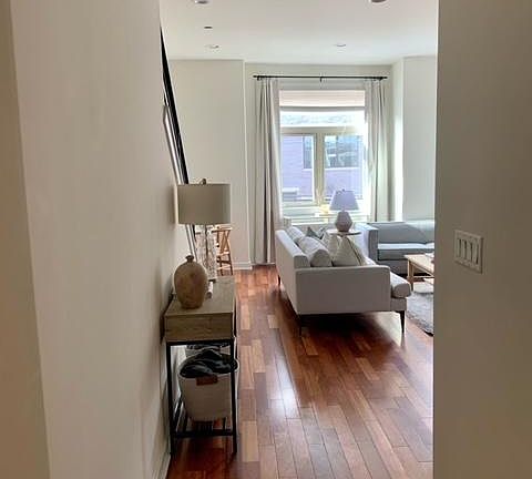3rd image of 843 N 19th St #2F