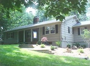 17 Hilltop Cir, Mendham Twsp, NJ 07945