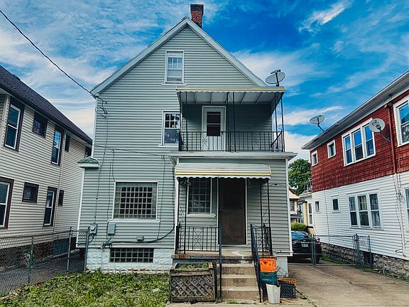 4th image of 303 Northland Ave