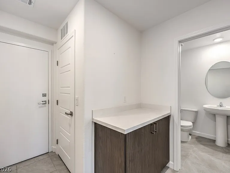 344 Banished Ave #2 — Photo 14