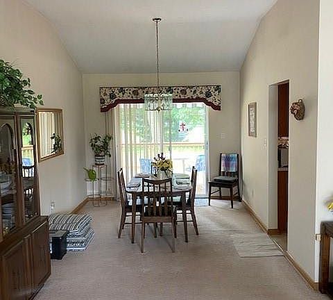 4th image of 23326 Sharon Dr