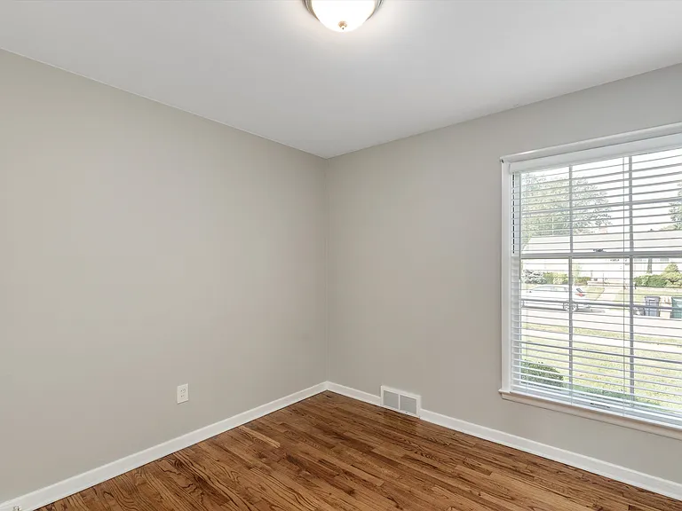 4514 Sedgemoor Ave — Photo 16