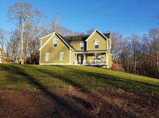 62 Bittersweet Dr, Gales Ferry, CT 06335