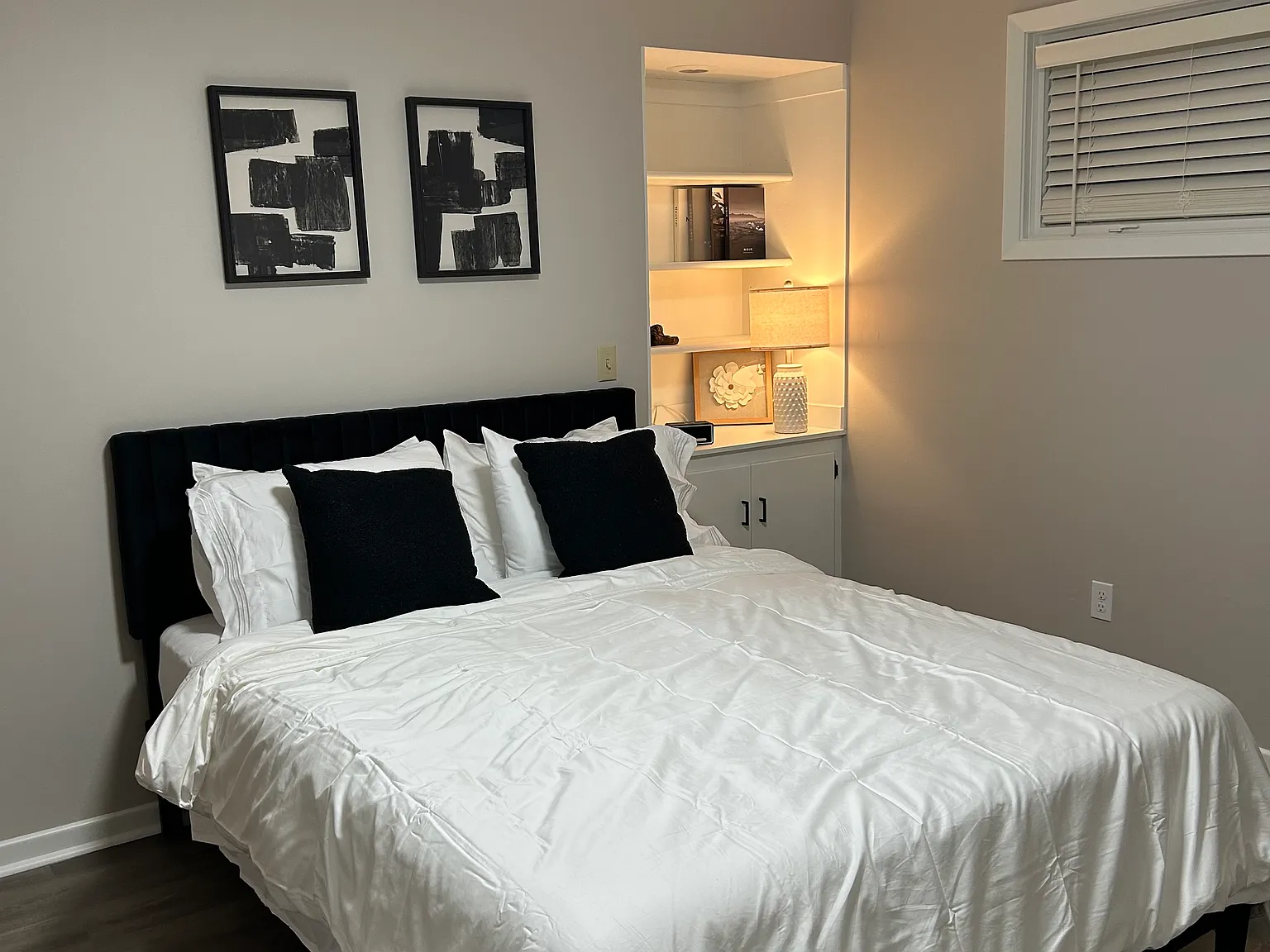 4 bed, 2700 sqft, $2,200 — Photo 4