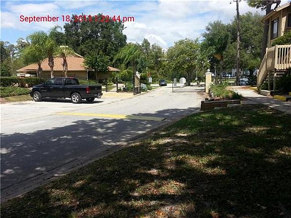 3rd image of 12206 Holbrook Dr